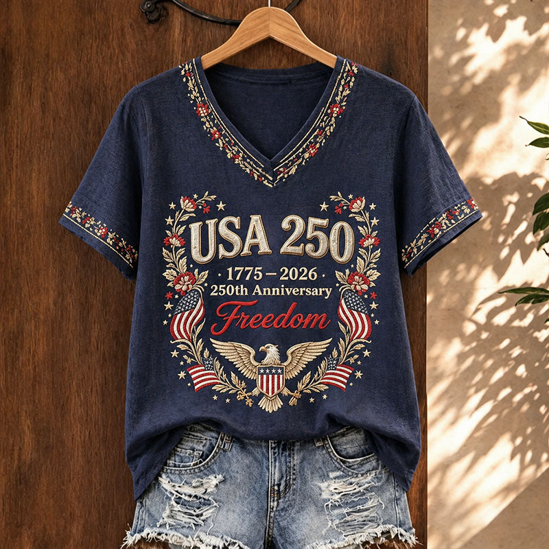 Damen USA 250 Freedom Emblem V-Ausschnitt T-Shirt