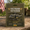 Broche Épingle Hélicoptère Vétéran du Vietnam, Épingle de Revers Commémorative Honneur Sacrifice du Service, Cadeau Hommage au Vétéran 1955-1975 pour Vestes, Chapeaux, Sacs & Cartes de Présentation