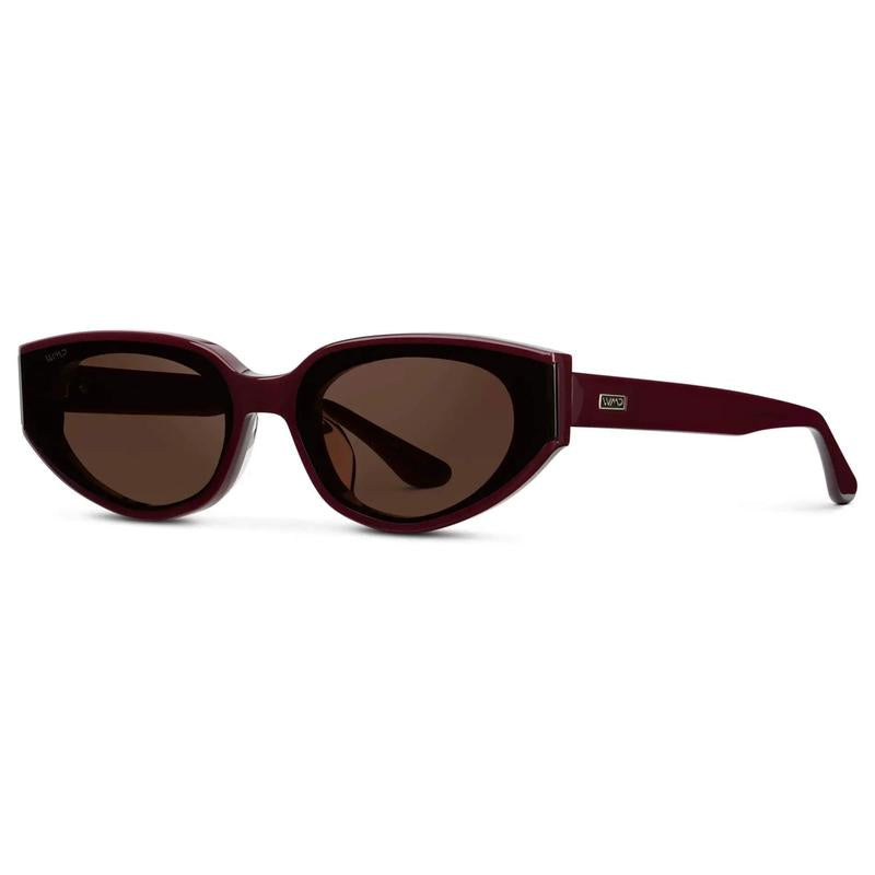 Modern Flat-Lens Cat-Eye Sunglasses – Slim Black Statement Shades