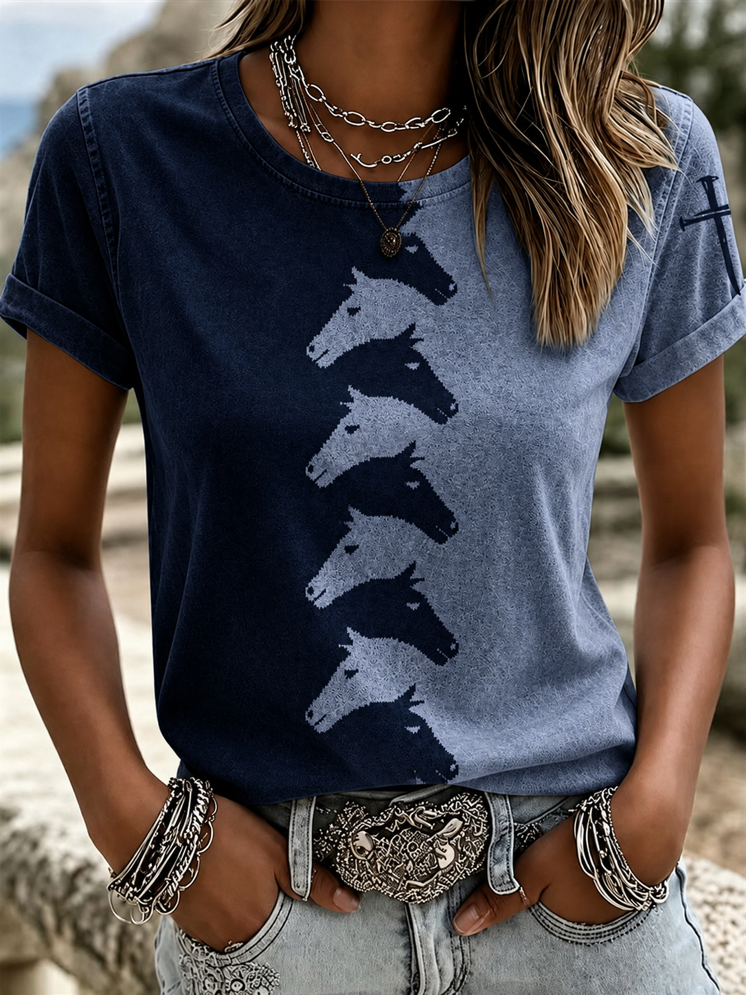 Damen T-Shirt mit Western-Tiermotiv und Rundhalsausschnitt