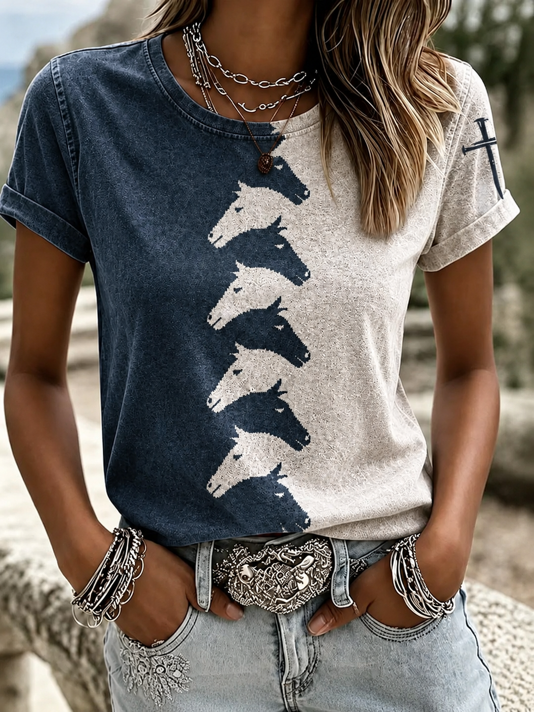 Damen T-Shirt mit Western-Tiermotiv und Rundhalsausschnitt