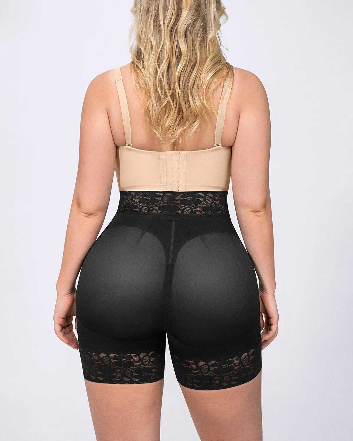 Short ventre plat rehausse-fesses avec baleines en acier