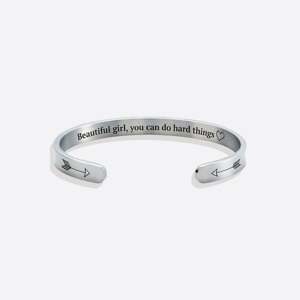 Schönes Mädchen, du schaffst schwere Dinge Manschettenarmband