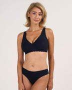 Scalloped Deep V Push-Up Seamless Wireless Jelly Bra