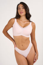 Wireless Support & Lift V-Neck Mesh Bra