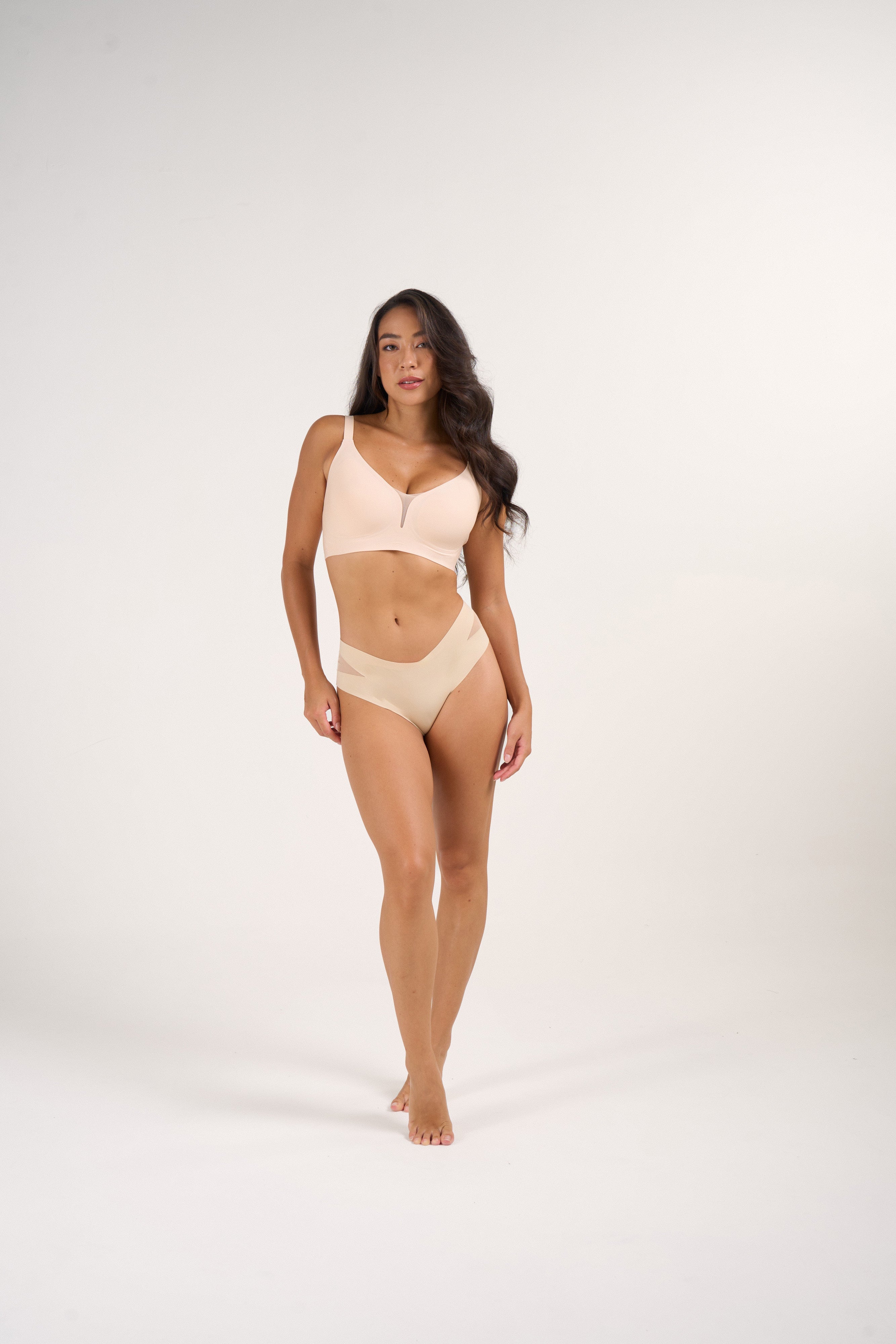 Support & Lift V-Neck Mesh Bra