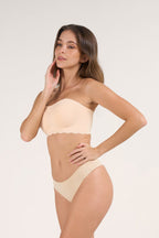 Scalloped Strapless Invisible Push Up Jelly Bra