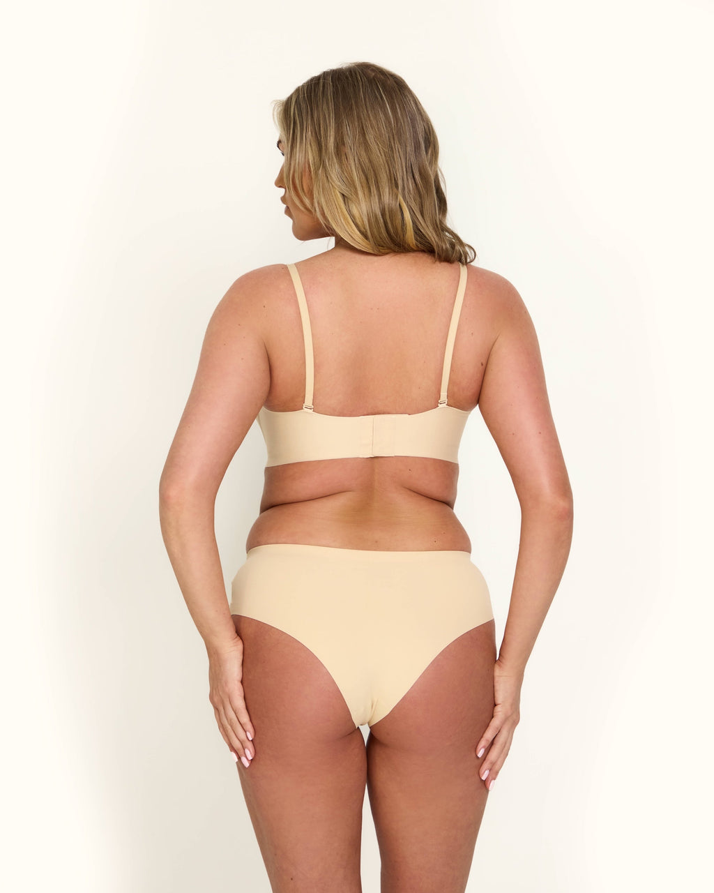 Invisible Strapless Push Up Bra