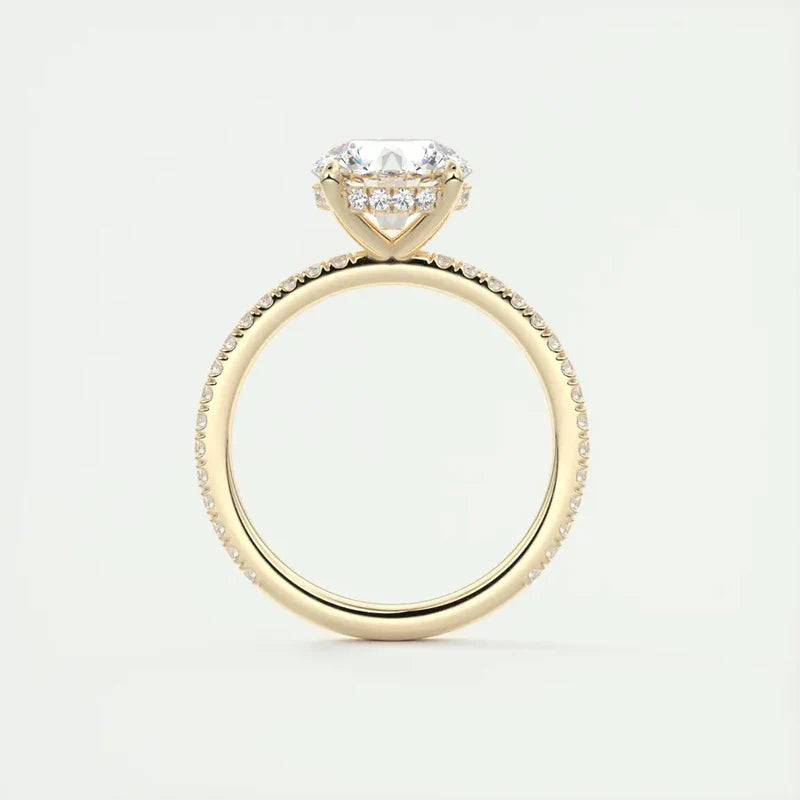 Moissanitring mit ovalem Halo