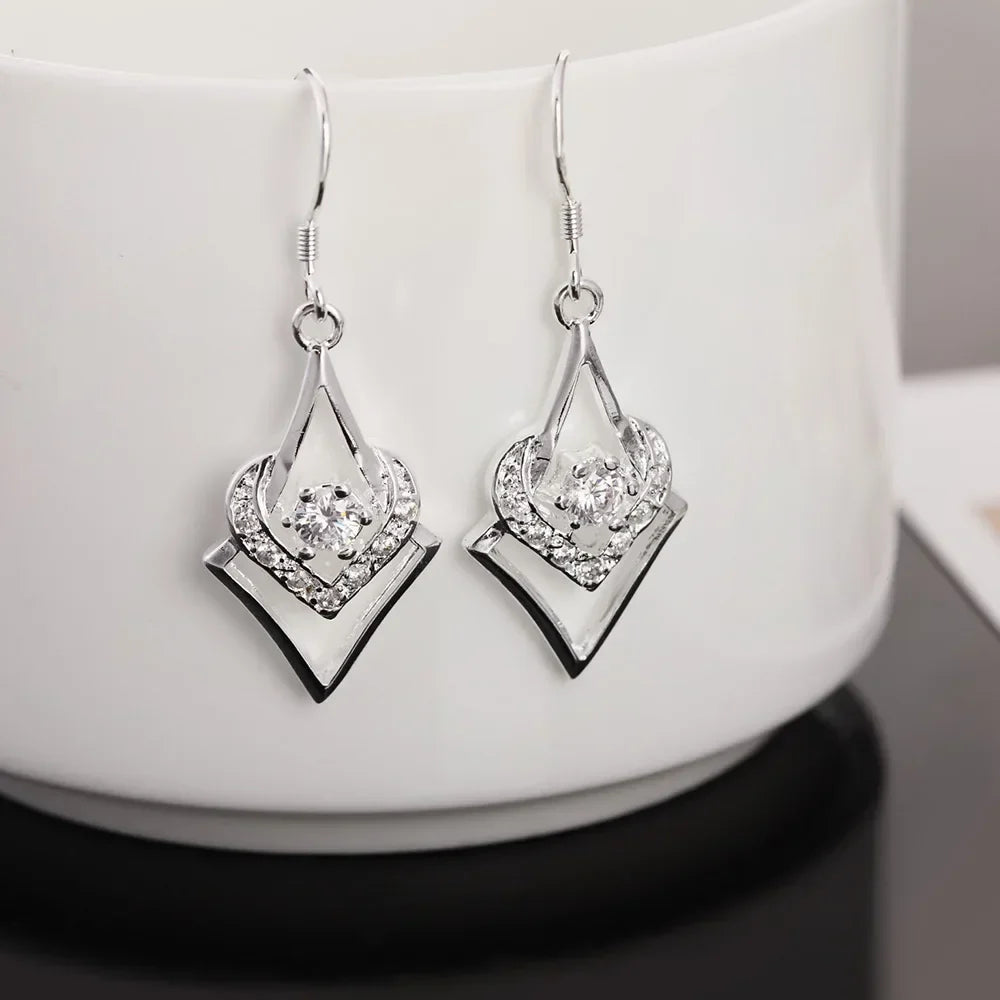 Boucles d'oreilles en topaze blanche et argent sterling