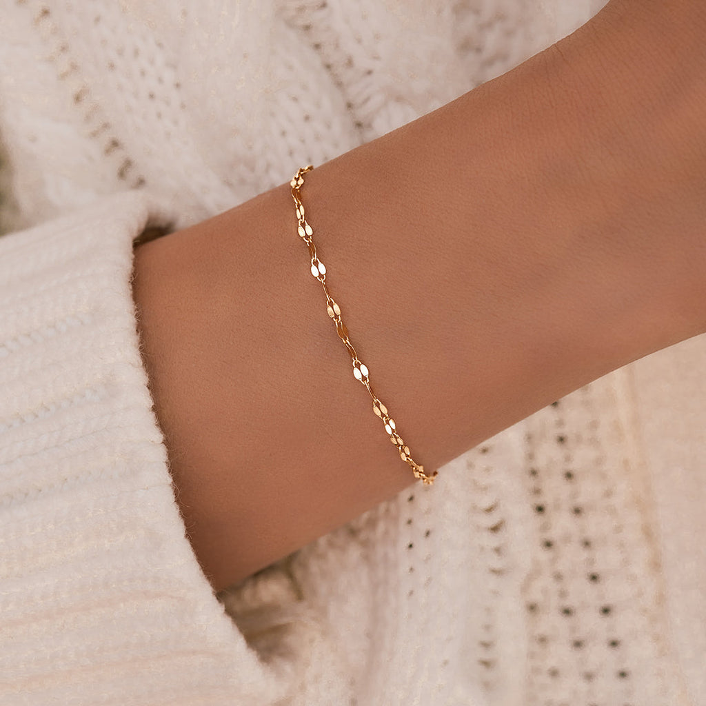 Blütenarmband