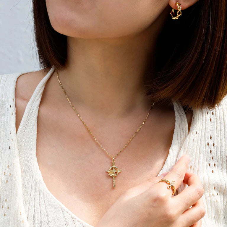 Collier pendentif Croix Lys Couronne d'épines