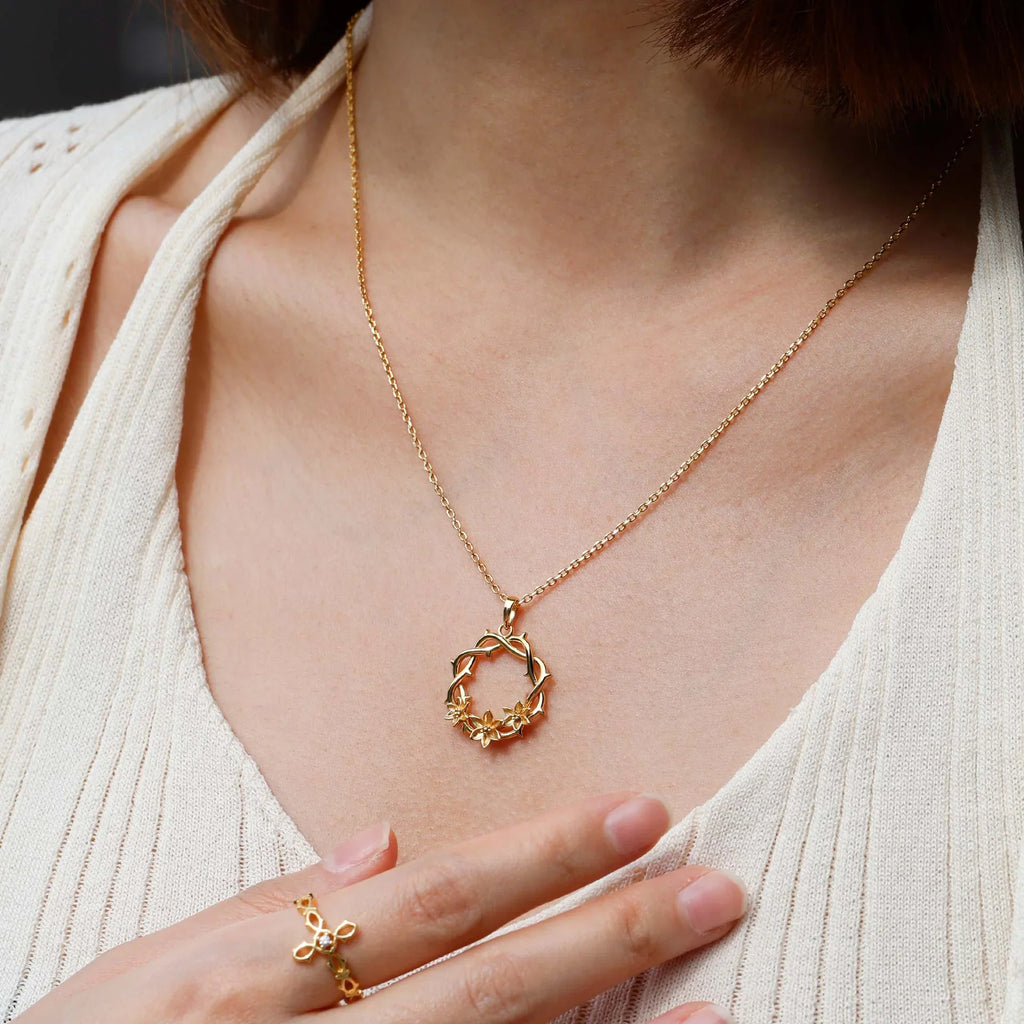 Crown of Thorns Floral Necklace