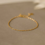 Minimalist Twist Bracelet