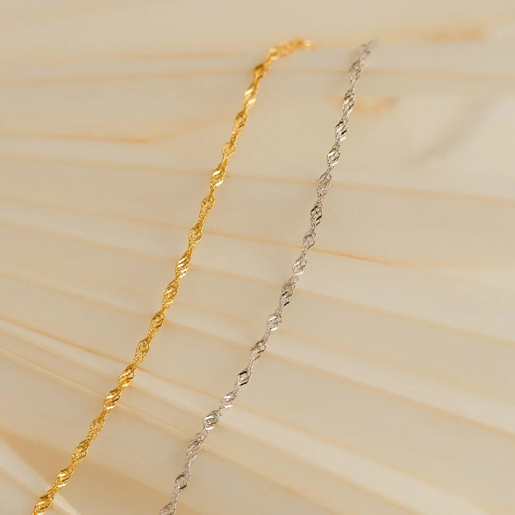 Minimalist Twist Bracelet