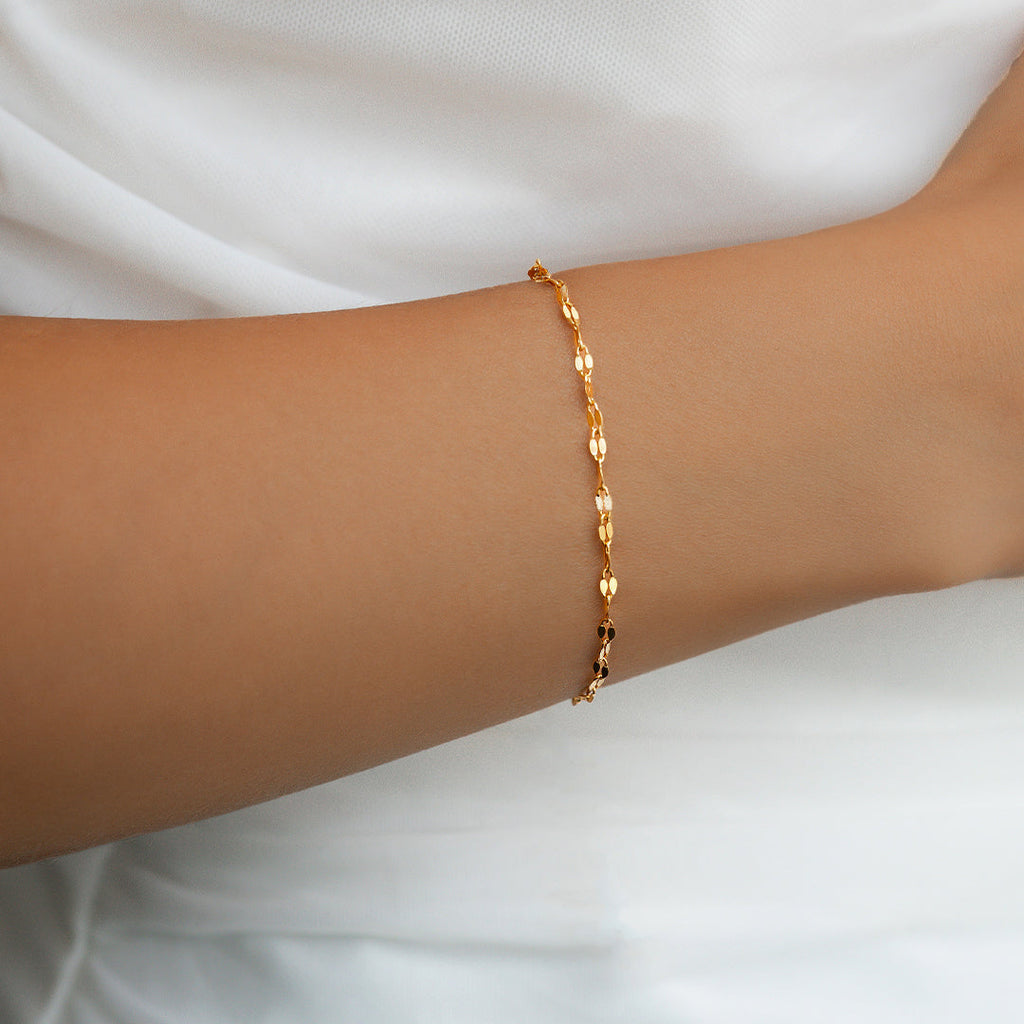 Blütenarmband