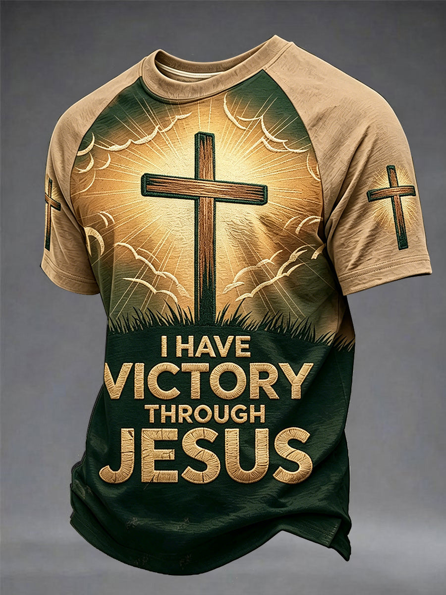 Herren-T-Shirt mit „I Have Victory Through Jesus“-Aufdruck