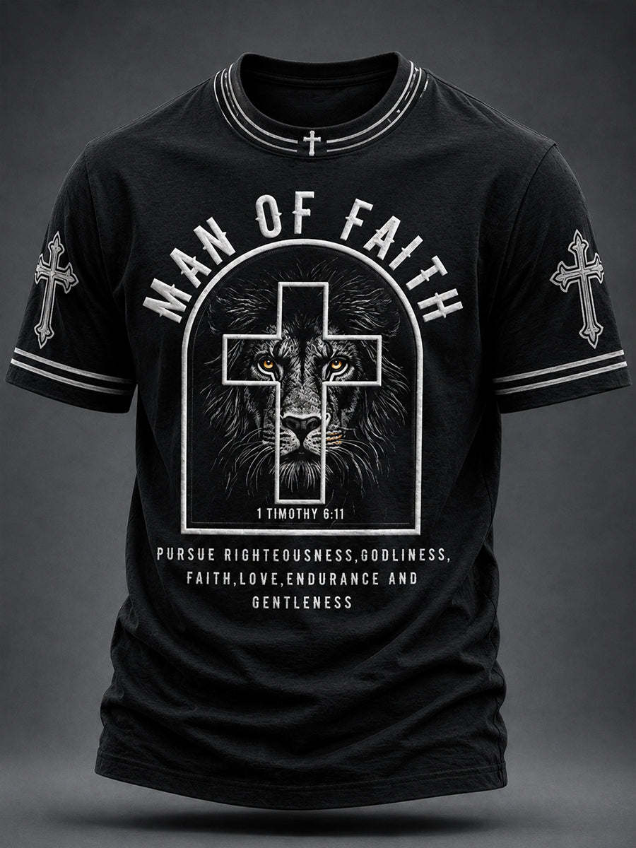 Herren T-Shirt mit Löwe und Kreuz – Christlicher Mann des Glaubens, Kurzarm
