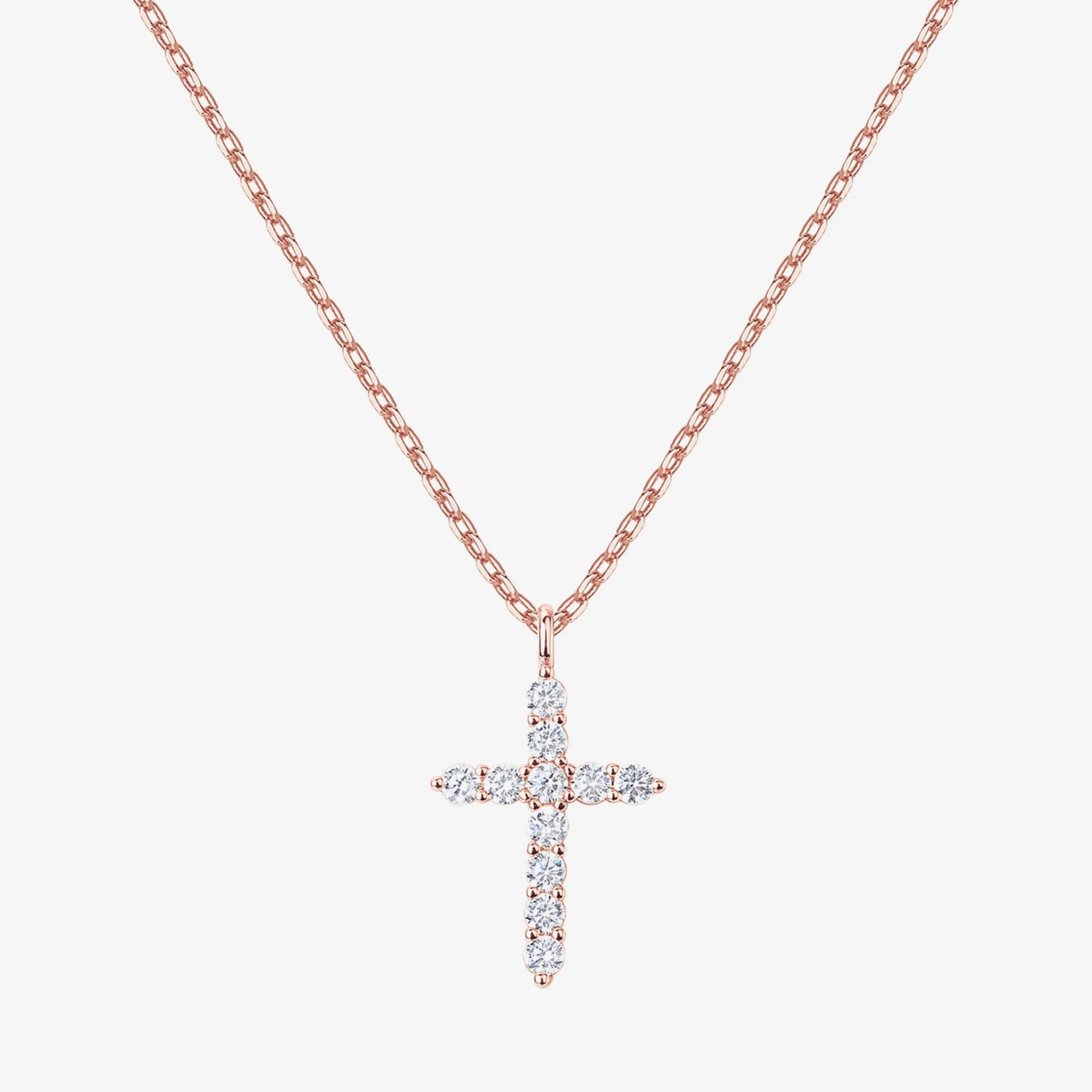 Le collier croix éternelle